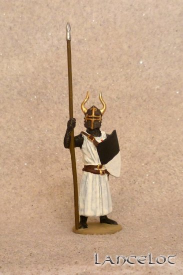 t-32 Templár s kopijou - Kliknutím na obrázok zatvorte -